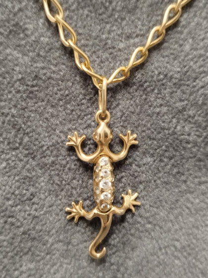14ct Yellow Gold Curb Chain & Gecko Pendant