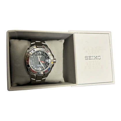 Seiko 8f56-0020 Watch Boxed