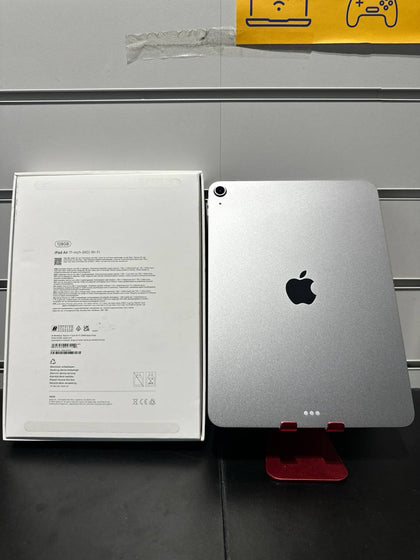 *Like New* Apple iPad Air 11