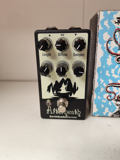 EarthQuaker Devices Afterneath V2