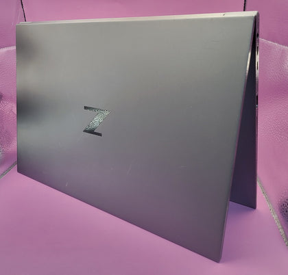 HP ZBook Studio G7 - i7-10750H - 16GB RAM - 512GB SSD - Quadro T1000 - 15