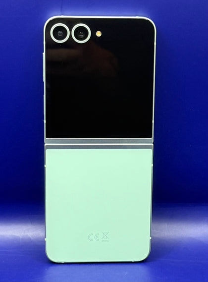 Samsung Galaxy Z Flip 6 256GB Mint Unlocked - Chesterfield
