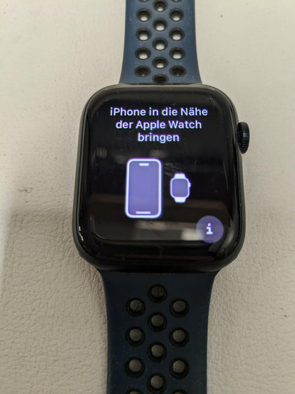 Apple Watch Series 9 GPS 45mm Aluminum Case