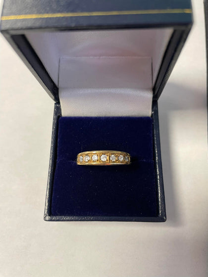 9CT GOLD RING