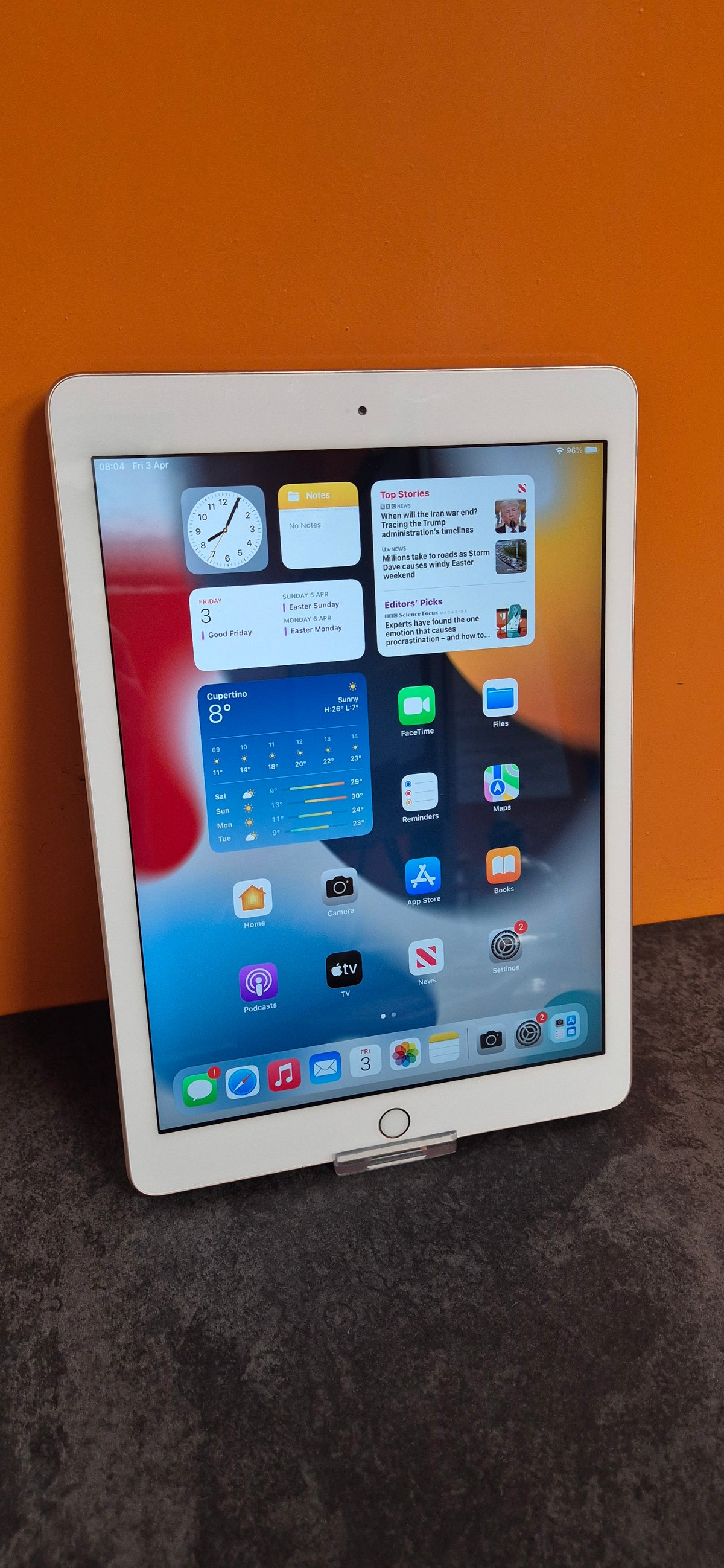 Apple iPad 6th Gen (A1893) 9.7