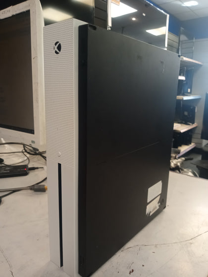 Xbox One S (No Controller)
