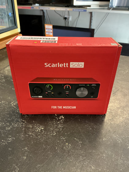 Scarlett Solo