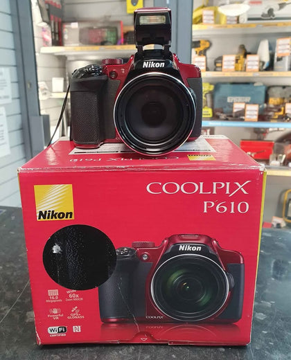 Nikon Coolpix P610 - Digital Camera - Compact - 16.0 MP - 1080P - 60X Optical Zoom - Wi-Fi, NFC - Red