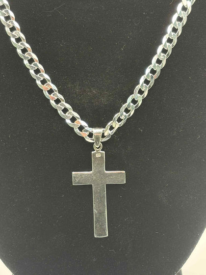 **BRAND NEW** 925 silver curb style chain with pendent 29.8 G 24''