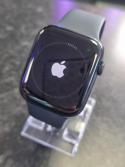 Apple watch se 2nd gen 44mm black