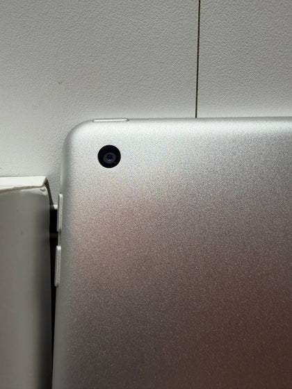 Apple iPad 9th Gen (A2602) 10.2