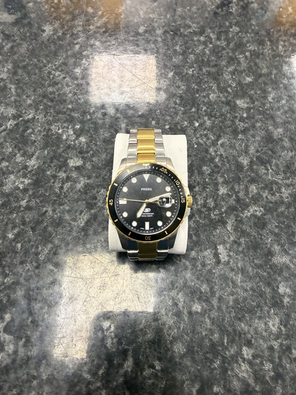 FOSSIL WATCH - BOXED