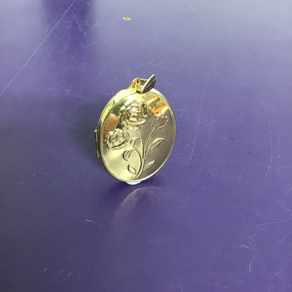 9ct Gold Locket (no chain) 5.74g