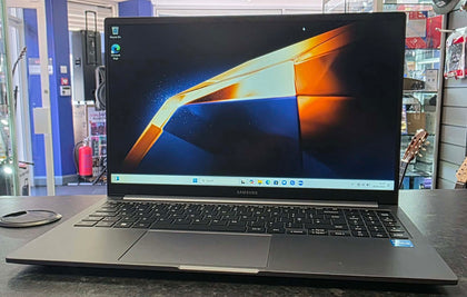 Samsung Book 4 - I3 13th generation