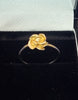 9ct Yellow Gold Flower Ring - Size O- 1.3G