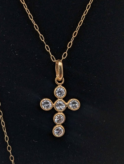 9ct Yellow Gold Thin Chain With Cross Pendant - 18