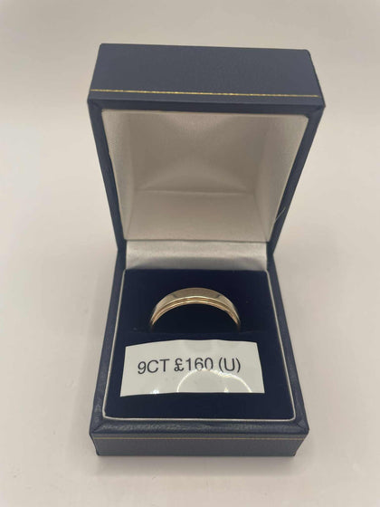 9CT GOLD RING