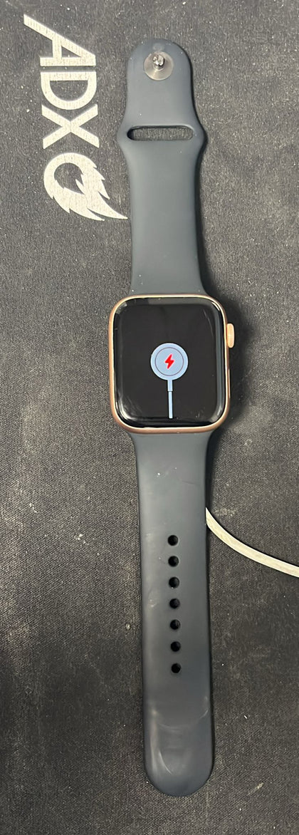 Apple Watch Series 4, 44mm Gold Aluminium Case with Black Strap **CHARGER ISSUE**