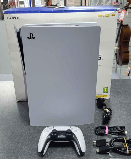 PlayStation 5 Disc Edition Console - Boxed.