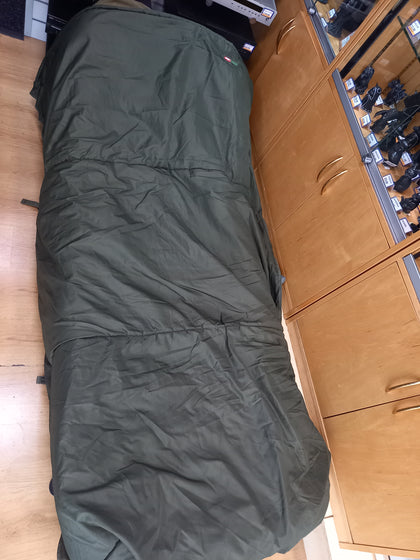 Fox Warrior 6 Leg Bed Chair+Case *Collection Only*