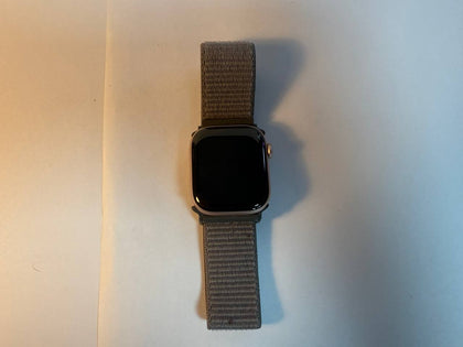 apple Watch Series 11 (Cel), Rose Gold Aluminium, 42mm unboxed **wytheshawe**