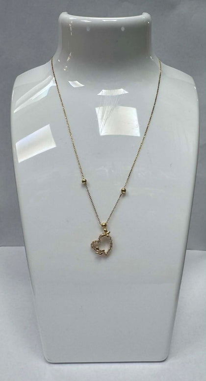 2.2g 14ct Necklace And Pendant 18