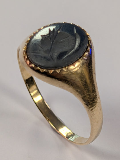 9ct gold HEMATITE signet ring