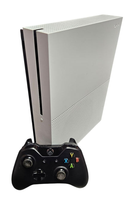 Microsoft XBox One S 1TB Console - Unboxed