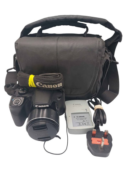 Canon powershot SX540 HS 20.3mp with charger and travel bag black