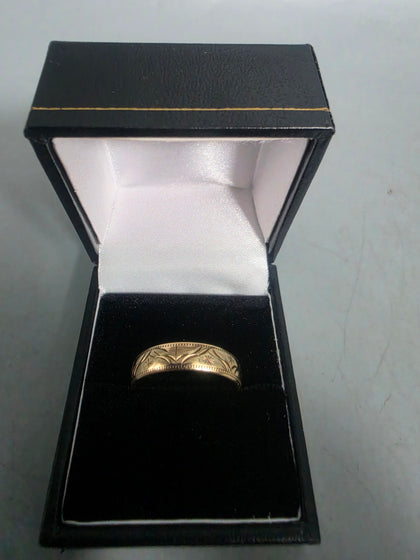 9ct GOLD RING 375 3.2G Size T