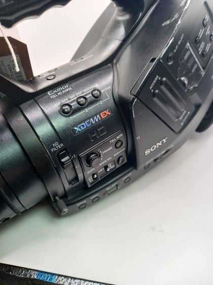 Sony PMW EX3 XDCAM EX Full HD 3-CMOS Camcorder With Battery & Charger
