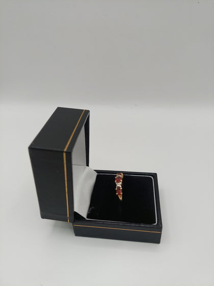 9k Gold DIA Ring with 3 red stones Size P 1.7G weight Hallmarked(375)&Tested