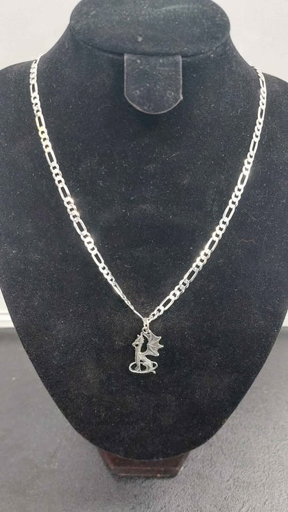 **BRAND NEW** 925 silver Figaro style chain with dragon pendant 24