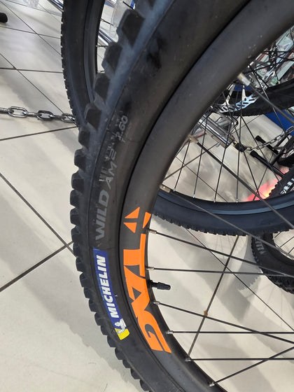 ZEROBIKES ROCKY MOUNTAIN BIKE
