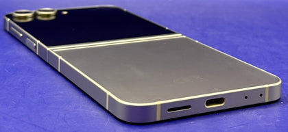 Samsung Galaxy Z Flip 6 256GB Silver Shadow Unlocked Boxed - Chesterfield