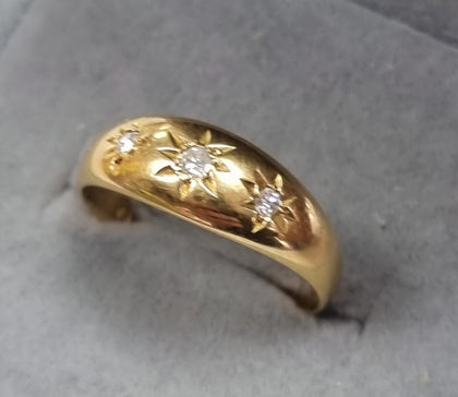 18ct Gold Diamond Ring Size 
