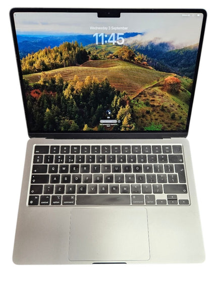 MacBook Air (2022) M2 256gb 13.6