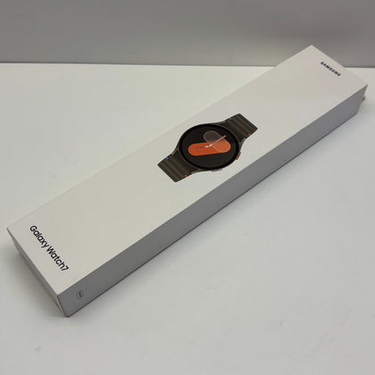 Samsung Galaxy Watch7 40mm Model SM-L300 in Green Sealed