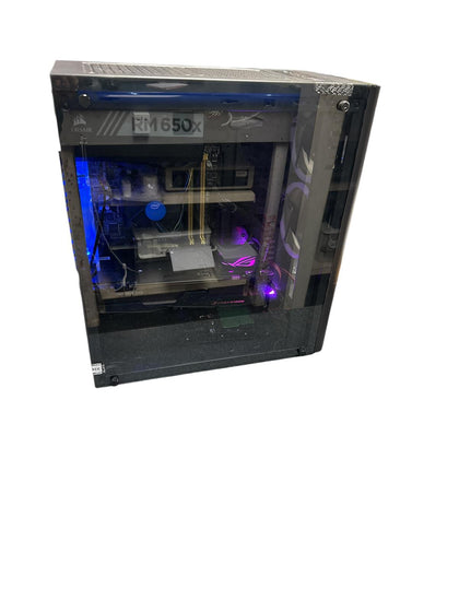 Asus ROG RM650X Gaming PC