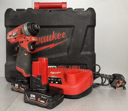 Milwaukee M12FID2-602X M12 Fuel Impact Driver ( x2 6.0 ah Batteries ) ** Boxed **