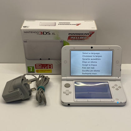 Nintendo 3DS XL Handheld Console in White Boxed