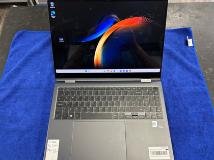 Samsung Galaxy Book3 360 15.6in i5 8GB 256GB