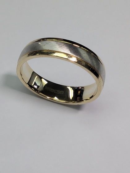 9CT WHITE/YELLOW GOLD WEDDING BAND RING PRESTON STORE