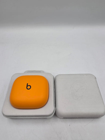 Powerbeats Pro 2 Electric Orange