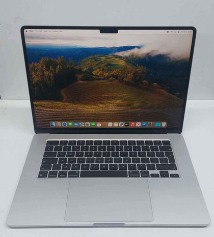 MacBook Air 14,15/M2 (8-CPU 10-GPU)/8GB Ram/256GB SSD/15”/Silver/B.