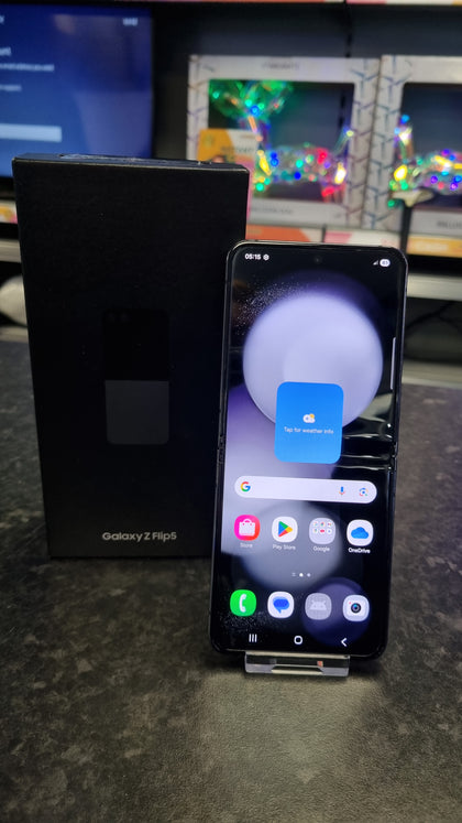 Samsung galaxy z flip 5 256gb graphite unlocked boxed