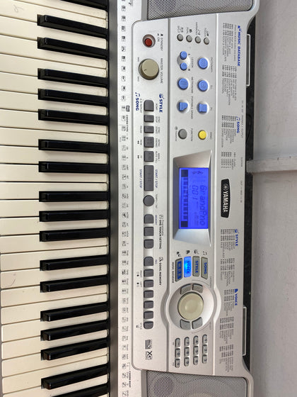 YAMAHA KEYBOARD LEIGH STORE