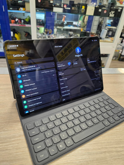 Honor Pad X9 128GB 8GB RAM With Keyboard
