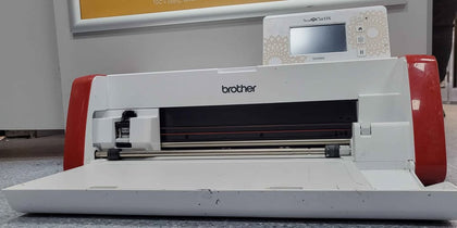 ScanNCut SDX900 Home and Hobby Cutting Machine