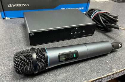 Sennheiser XSW 1-825 Wireless Handheld Microphone System - Boxed